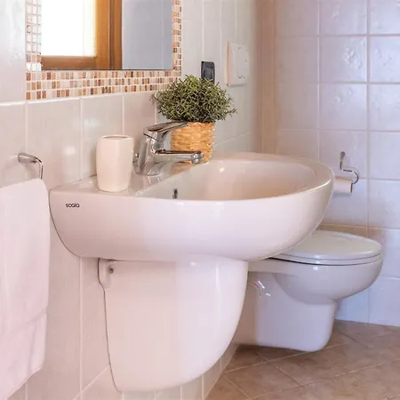 Iseolakerental - Caterina Apartment Ranzanico